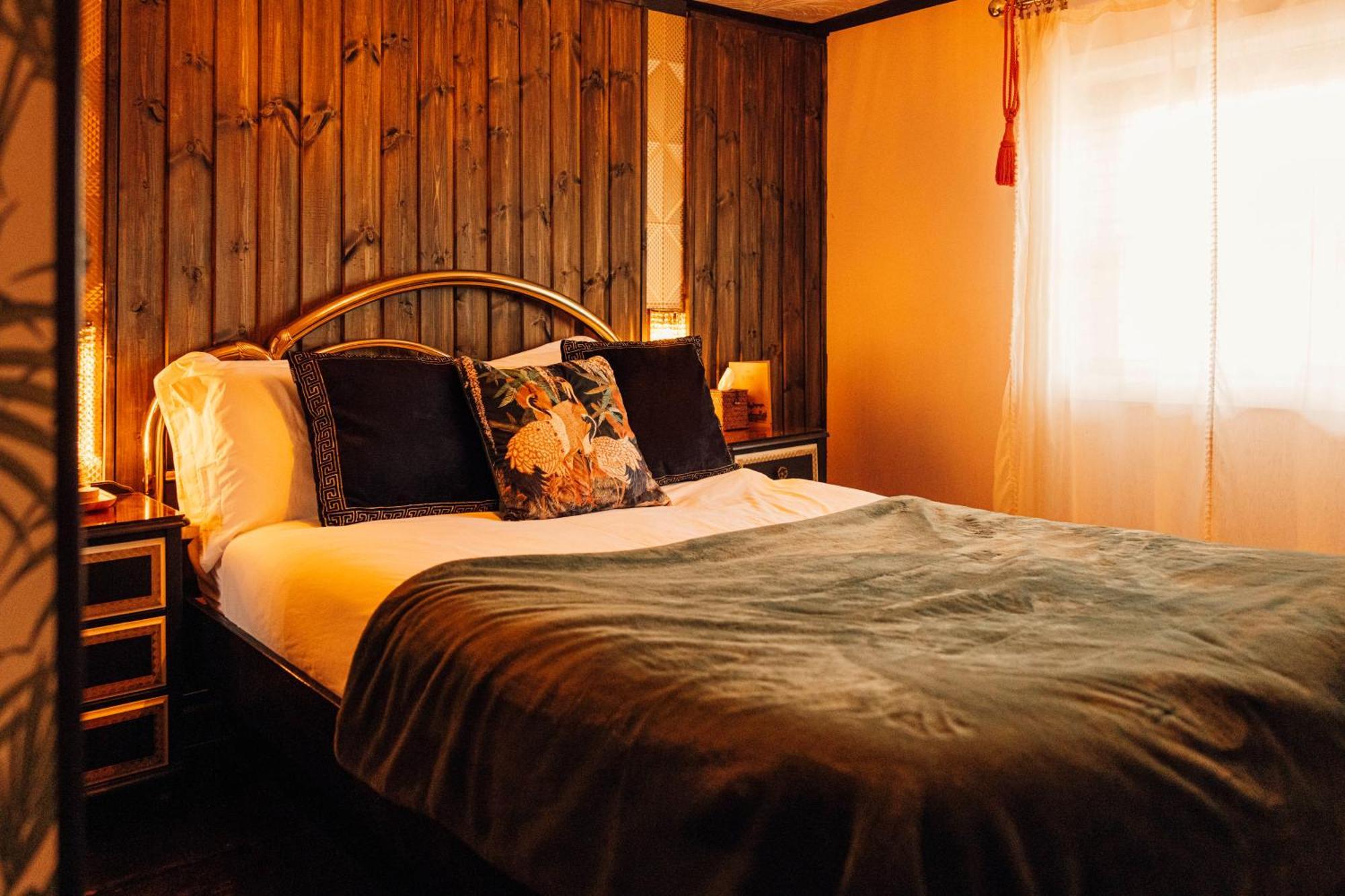 The George & Heart House Hotel Маргейт Екстериор снимка